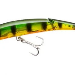 Baits Yo-Zuri Crystal 3D Minnow Floating Jointed Deep Diver 5 1/4 Inch Crankbait